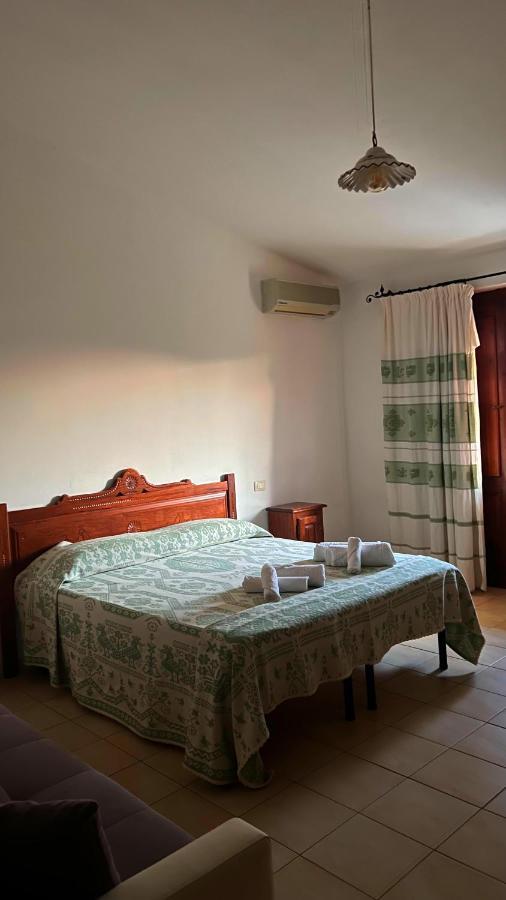 Agriturismo Da Lino Agripizza Villa Samugheo ภายนอก รูปภาพ